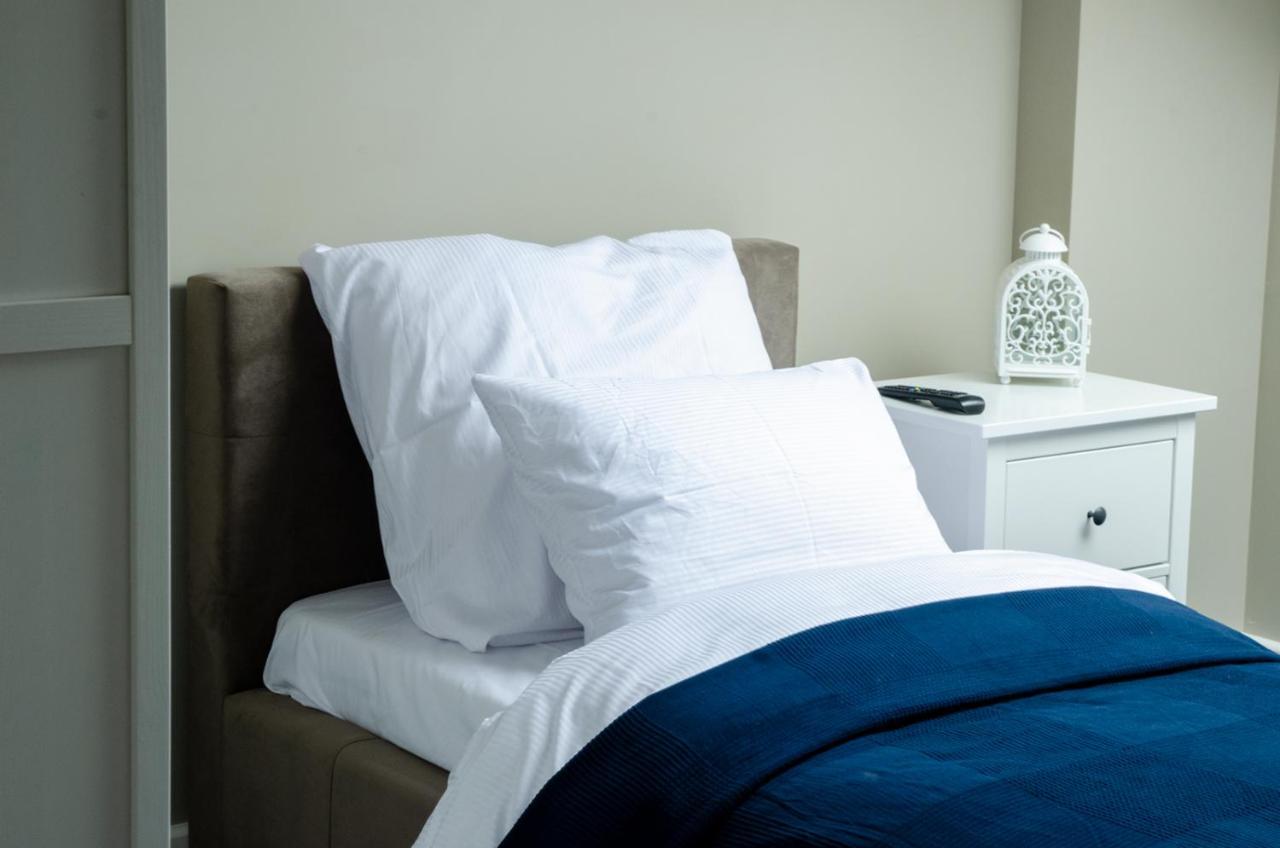 Szafirowy Dwor Hotel & Restauracja 글리비체 외부 사진