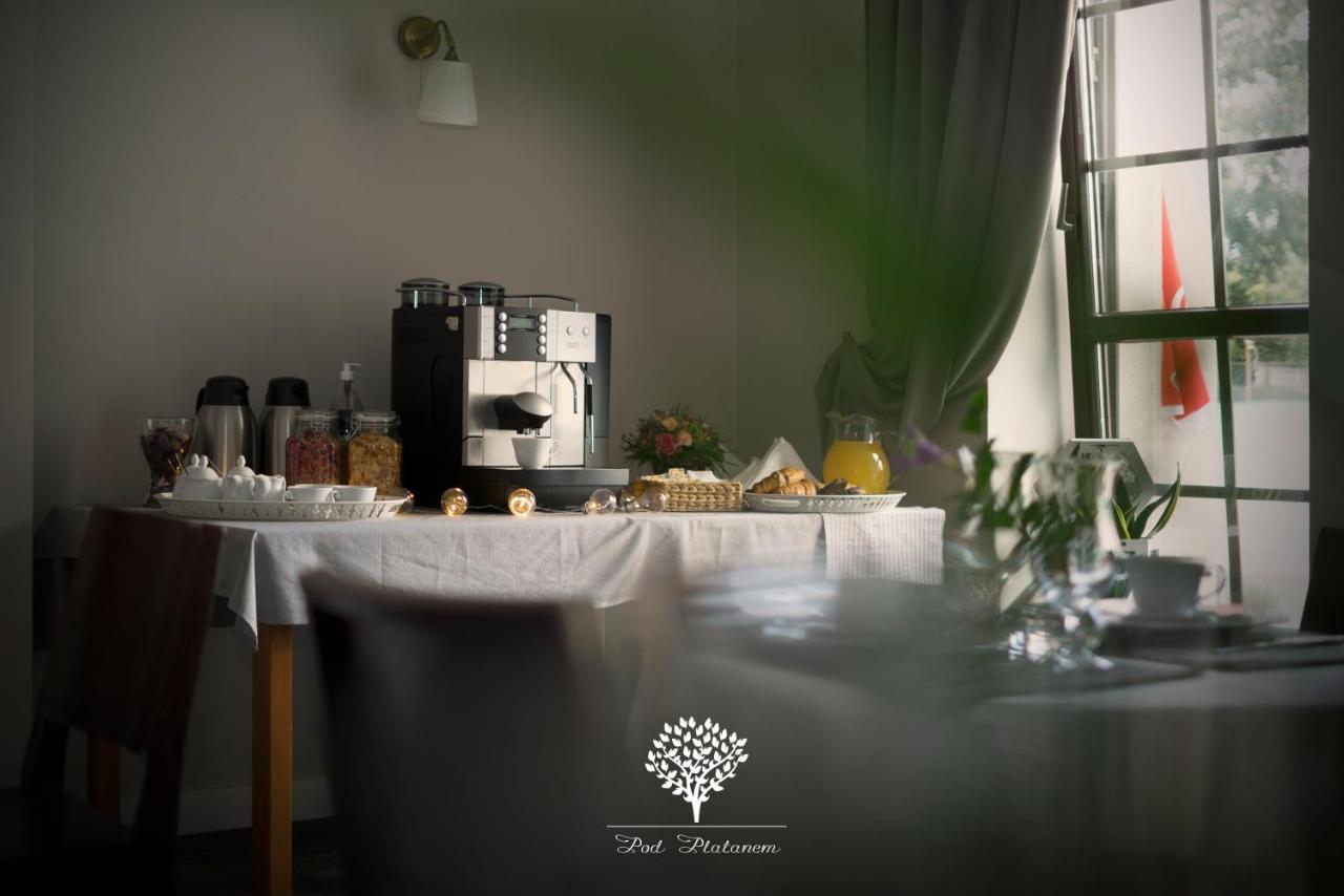 Szafirowy Dwor Hotel & Restauracja 글리비체 외부 사진